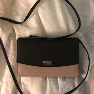 {kate spade ♠️} small crossbody